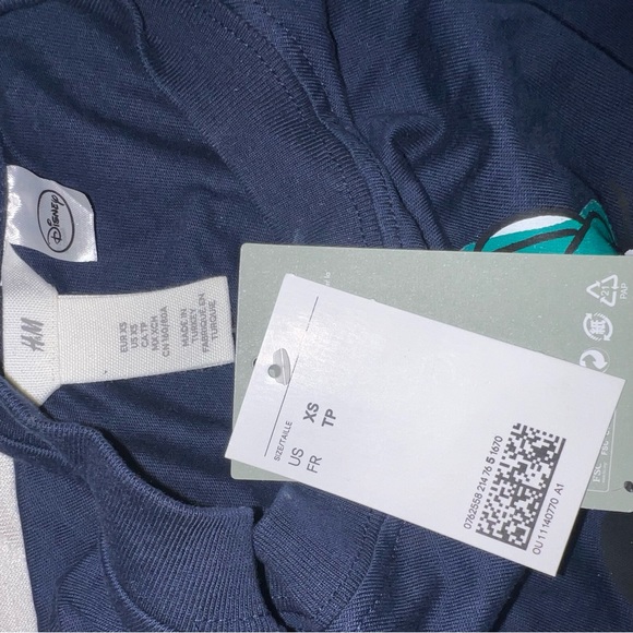 H&M Minnie Mouse Shirt - Picture 3 of 3